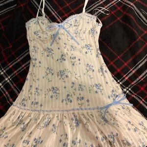 Jessica Simpson Blue Floral Chemise